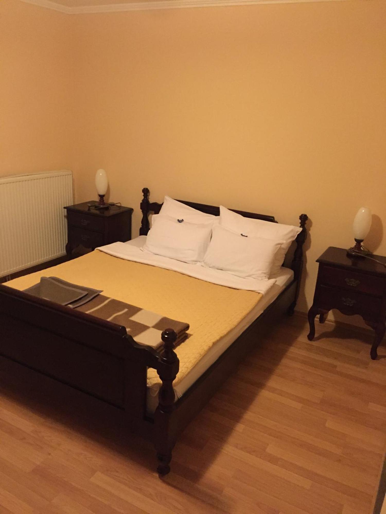 Bed & Breakfast Karavan Raška Cameră foto